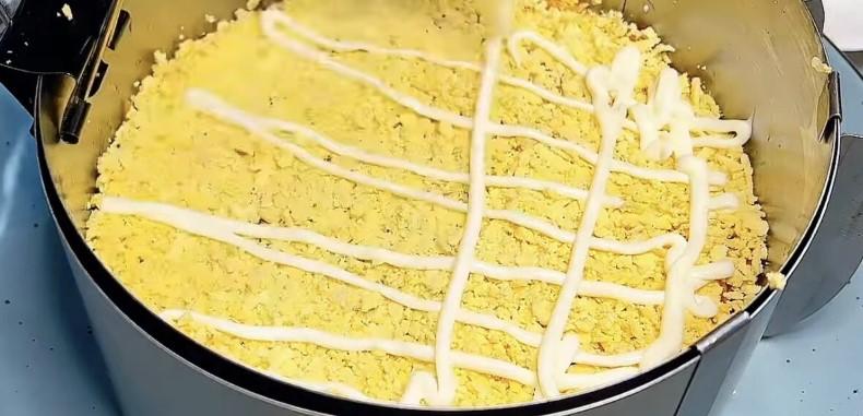 Як же смачно: це мій хіт застілля, салат із багатим смаком