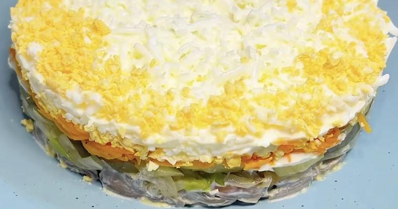 Як же смачно: це мій хіт застілля, салат із багатим смаком