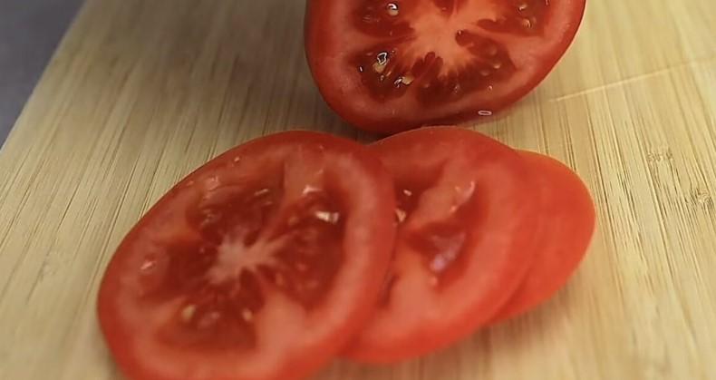 Хоч на свято, хоч просто на вечерю: гаряча страва із простих продуктів