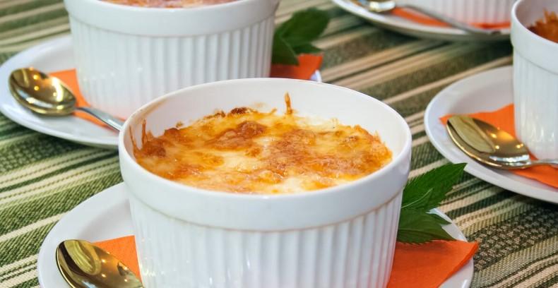 Класичний французький жульєн з куркою та грибами
