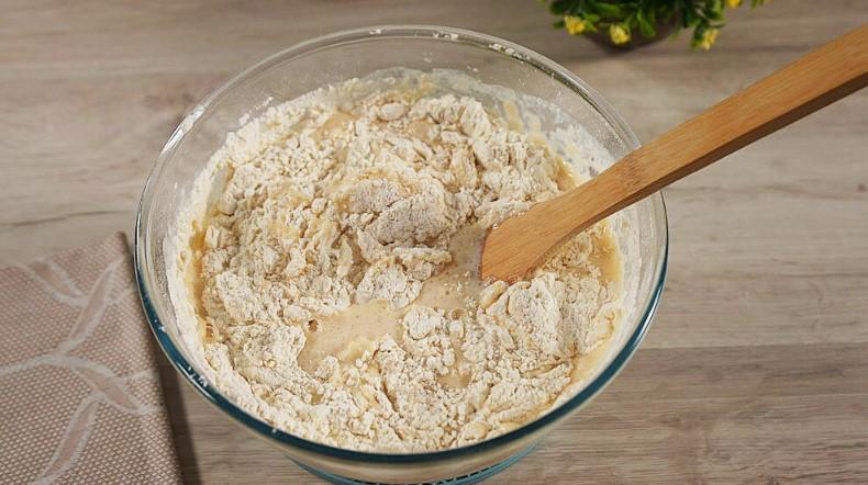 Булочки за цим рецептом виходять повітряними, пишними, солодкими