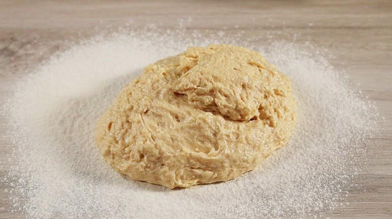 Булочки за цим рецептом виходять повітряними, пишними, солодкими
