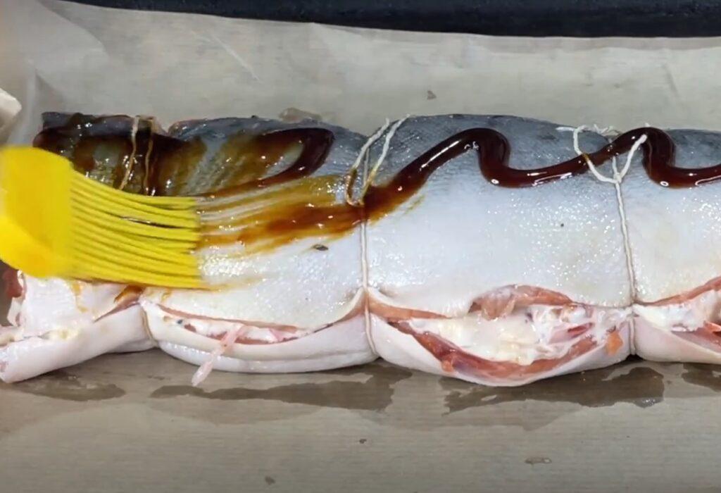 Соковита рибка зі смачною начинкою на вечерю