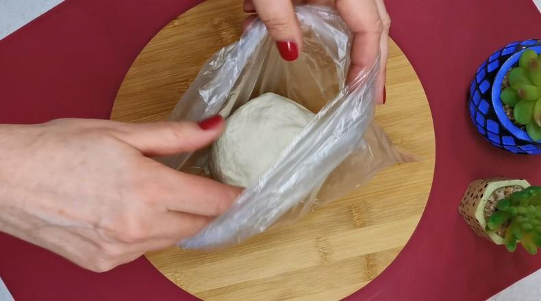 Начинка з картоплі та жменьки фаршу. Ці коржі хочеться готувати знову і знову