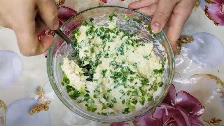 Яєчний рулет з кремовою начинкою. Чудова закуска на свято