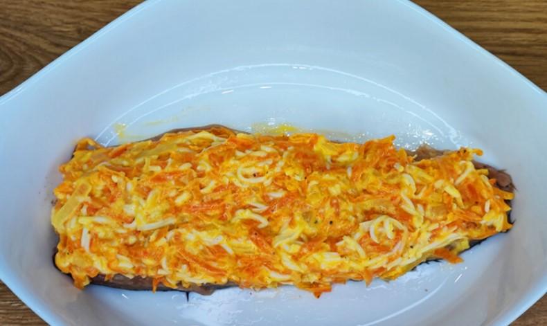 Самый простой рецепт скумбрии с овощами на праздничный стол и не только