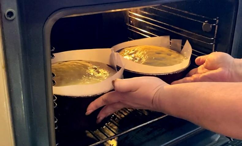 Ділюсь рецептом Великодніх пасок. Смачні і ароматні, на дріжджах
