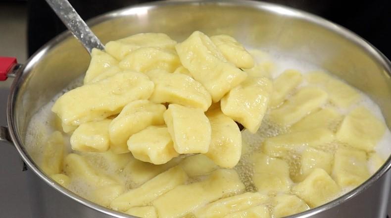Пишні ліниві вареники на картоплі з м'яким та ніжним смаком