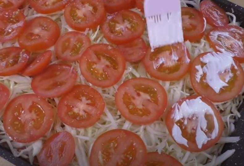 Виклала шарами і запекла. Вечеря із капусти з фаршем