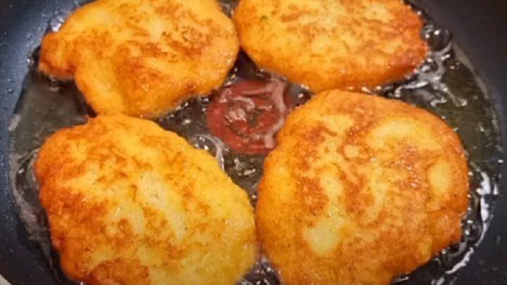 Готую замість дерунів. Куряче філе в картопляному клярі
