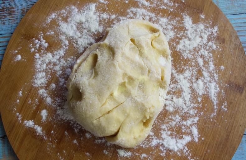 Швидкі коржики на сметані до чаю