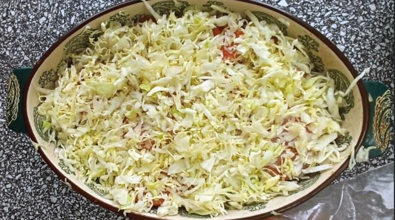Проста та смачна страва з капусти та фаршу для всієї родини