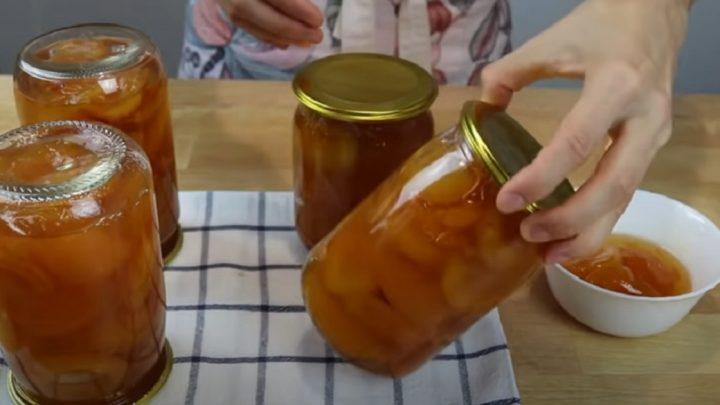 Абрикосове варення густе, ароматне та дуже смачне