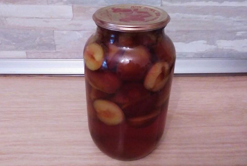 Компот із сливи без кісточок. Заготівля на зиму