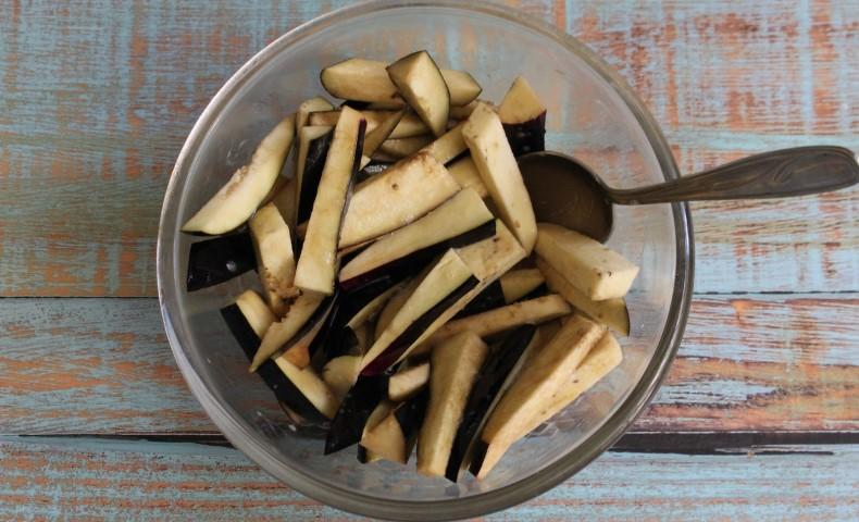 Смажені баклажани як гриби на сковороді