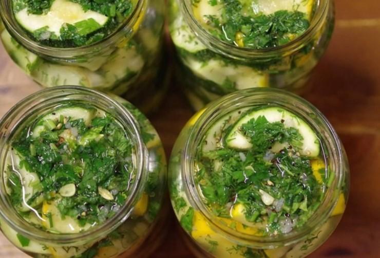 Мариновані кабачки у власному соку. Моя улюблена заготівля