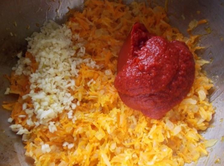 Смажені кабачки кружечками у томатному соусі