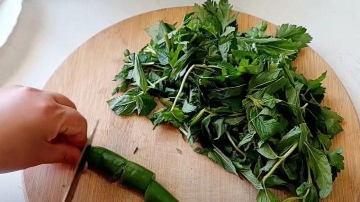 Такого смачного часнику я давно не їла. Маринований часник на зиму