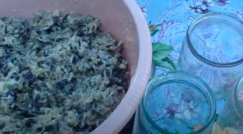Вся сім'я у захваті від цього салату "баклажани як гриби"
