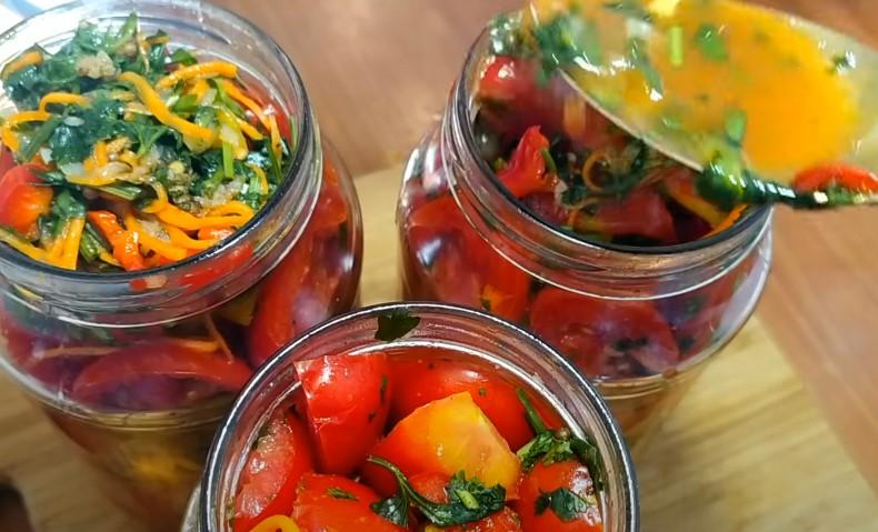 Мариновані помідори по-корейськи на зиму