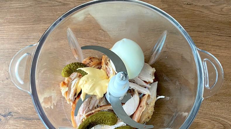 Курячий паштет для ідеального сніданку чи закуски