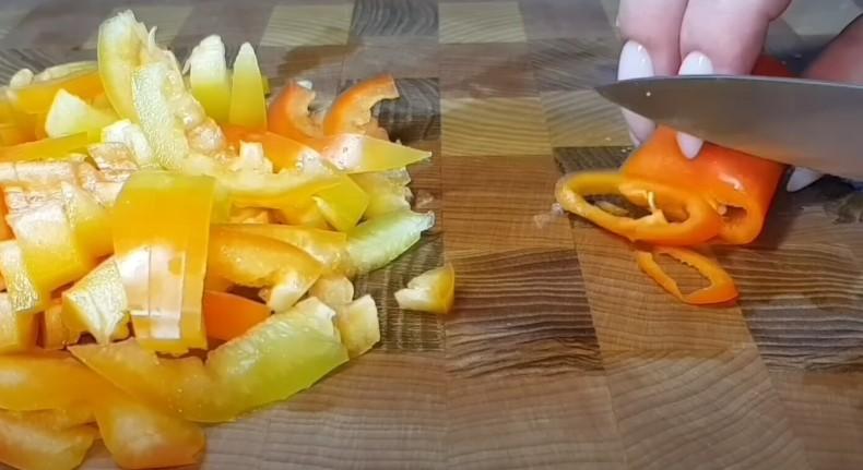 Заготовляю помідори по-корейськи на зиму