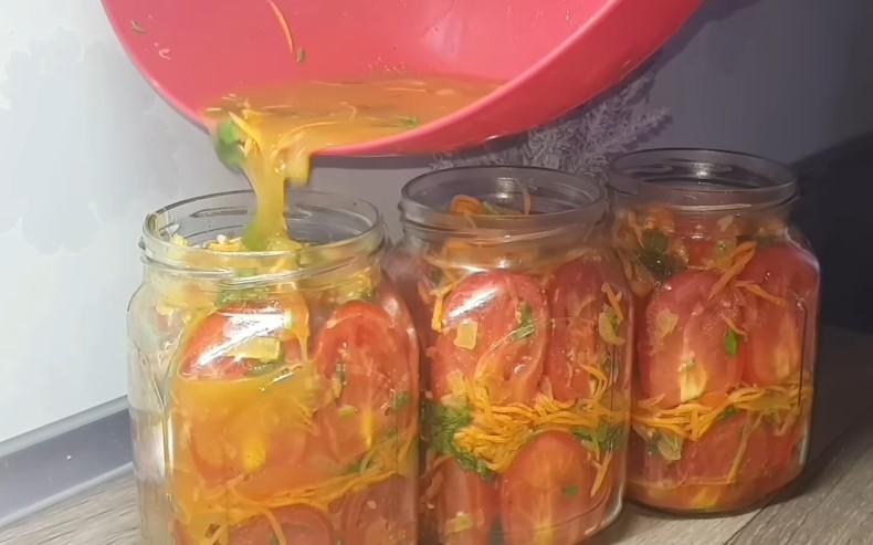 Заготовляю помідори по-корейськи на зиму