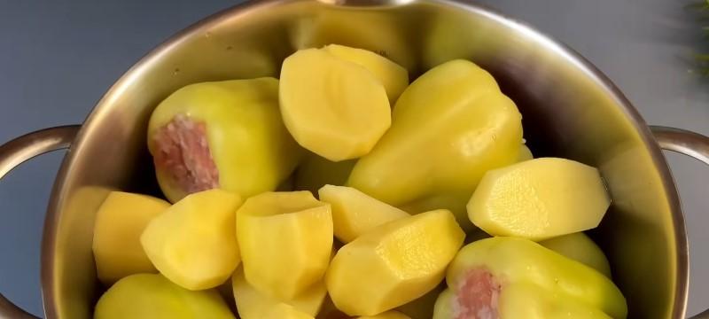 Як смачно приготувати фаршировані перці. Вся справа у правильному бульйоні