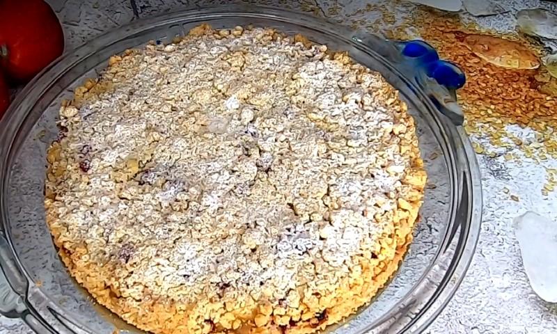 Швидкий, смачний та ароматний яблучний пиріг