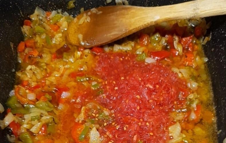 Курочка по-особливому. Така смакота, що й відірватися неможливо