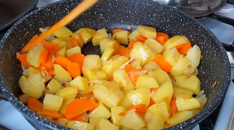 Легкий, ароматний суп. Мій улюблений, з грибами