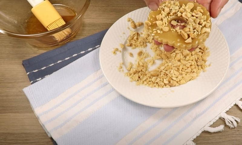 Улюблене пісне печиво з арахісом