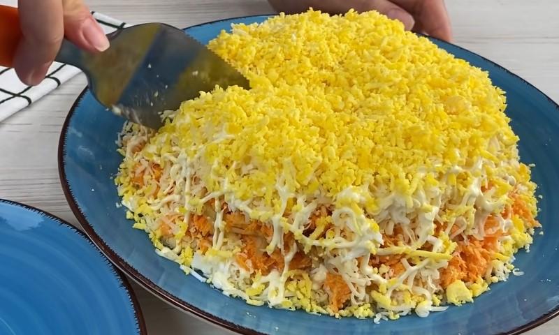 Легкий, ніжний салат "Французький" на святковий стіл