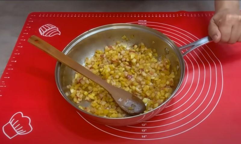 Сирна випічка з яблуками «Шедевр». Готую замість пирогів та пиріжків