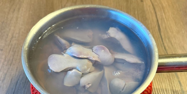 Ніжний, без вершкового масла, печінковий паштет