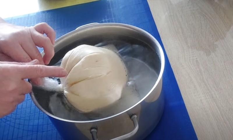 М'які та повітряні пиріжки з буряковою начинкою