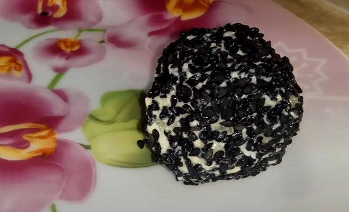 Святкова закуска "сирі кульки"
