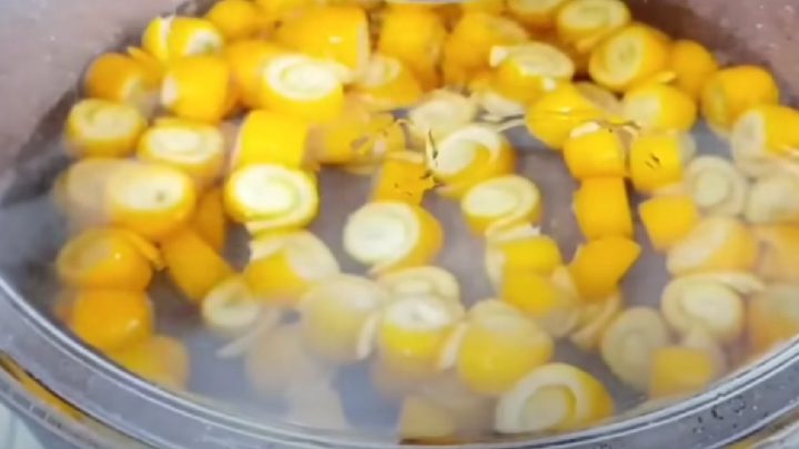 Домашні цукати з апельсинової цедри
