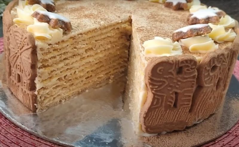 Ніжний зимовий торт з мандариновим прошарком
