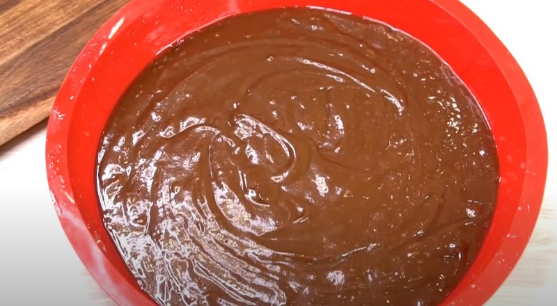 Усе змішала і в духовку. Простий торт "Три склянки"