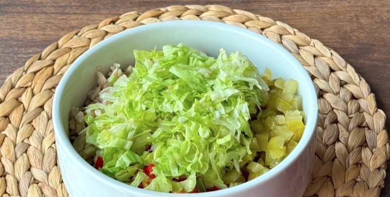Салат із залишків продуктів: просто та смачно