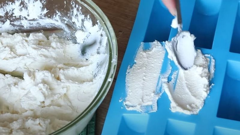 Сирки в шоколадній глазурі, готуємо вдома