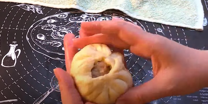 Соковиті та хрусткі біляші: виходять у всіх