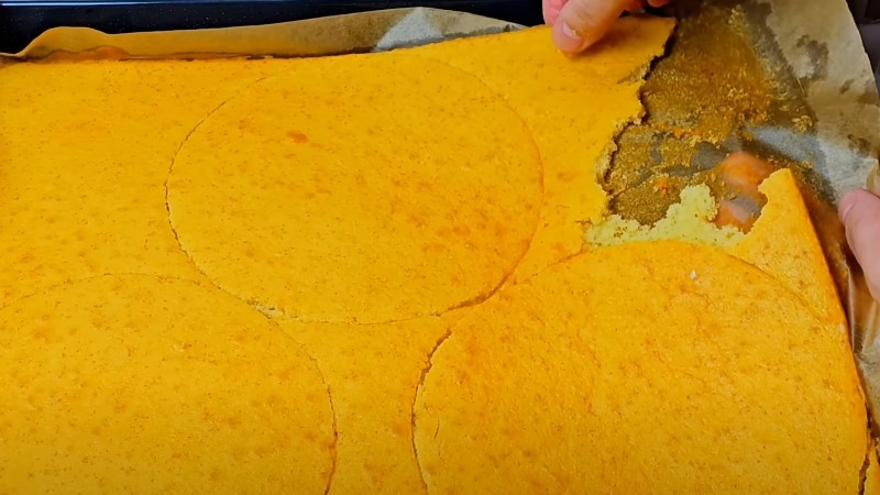 Загадковий та романтичний торт "Капітошка"