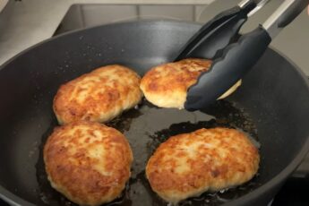 Котлети з сиром