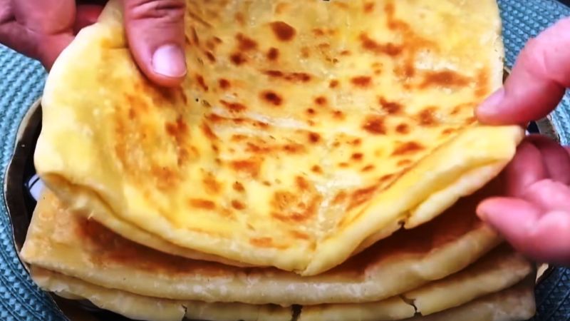 Коржики із сирною начинкою