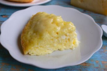 Суфле з сиру та бринзи