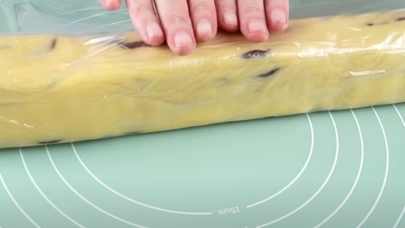 Шоколадно-ванільне пісочне печиво до чаю