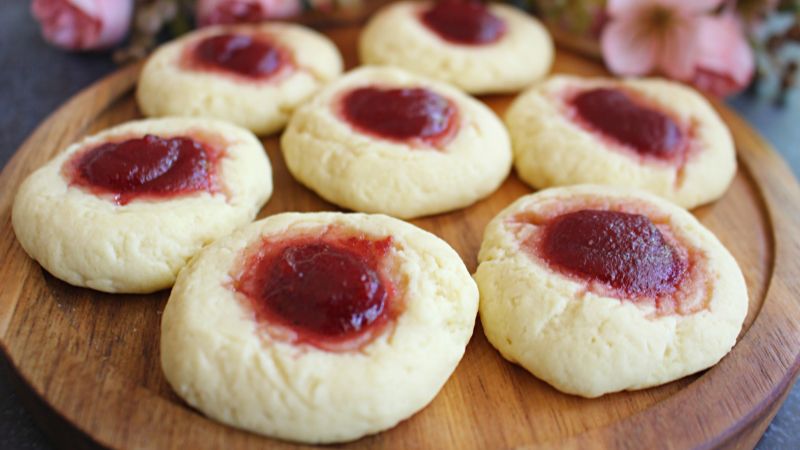 Домашнє печиво з джемом