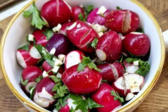 Маринована бита редиска